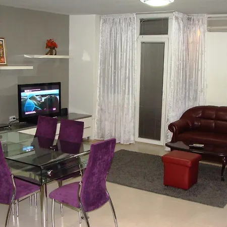 Holiday'n'deluxe Suites