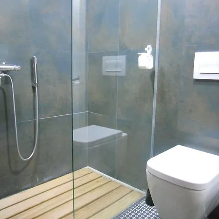 Holiday'n'deluxe Suites